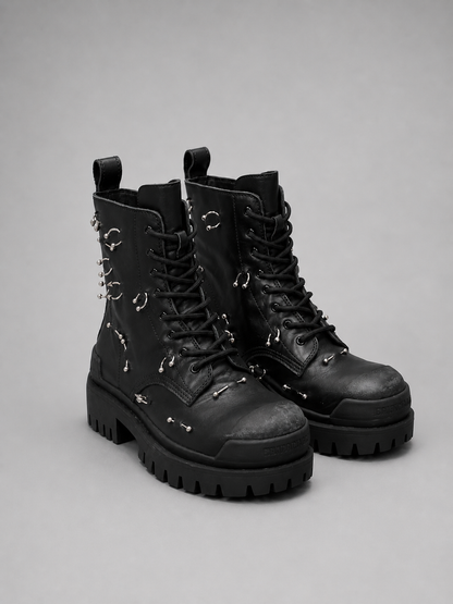 ✧ balenciaga botas con piercing