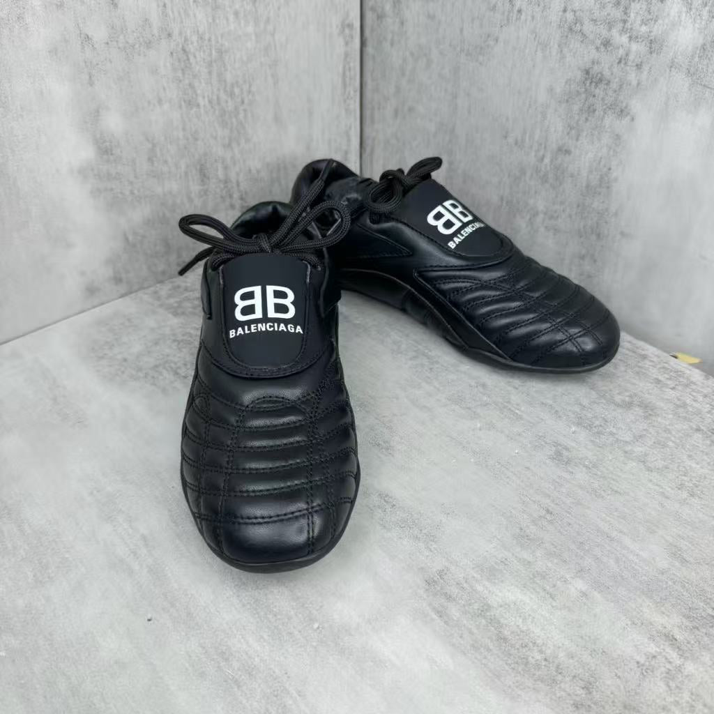 ✧ balenciaga sneakers