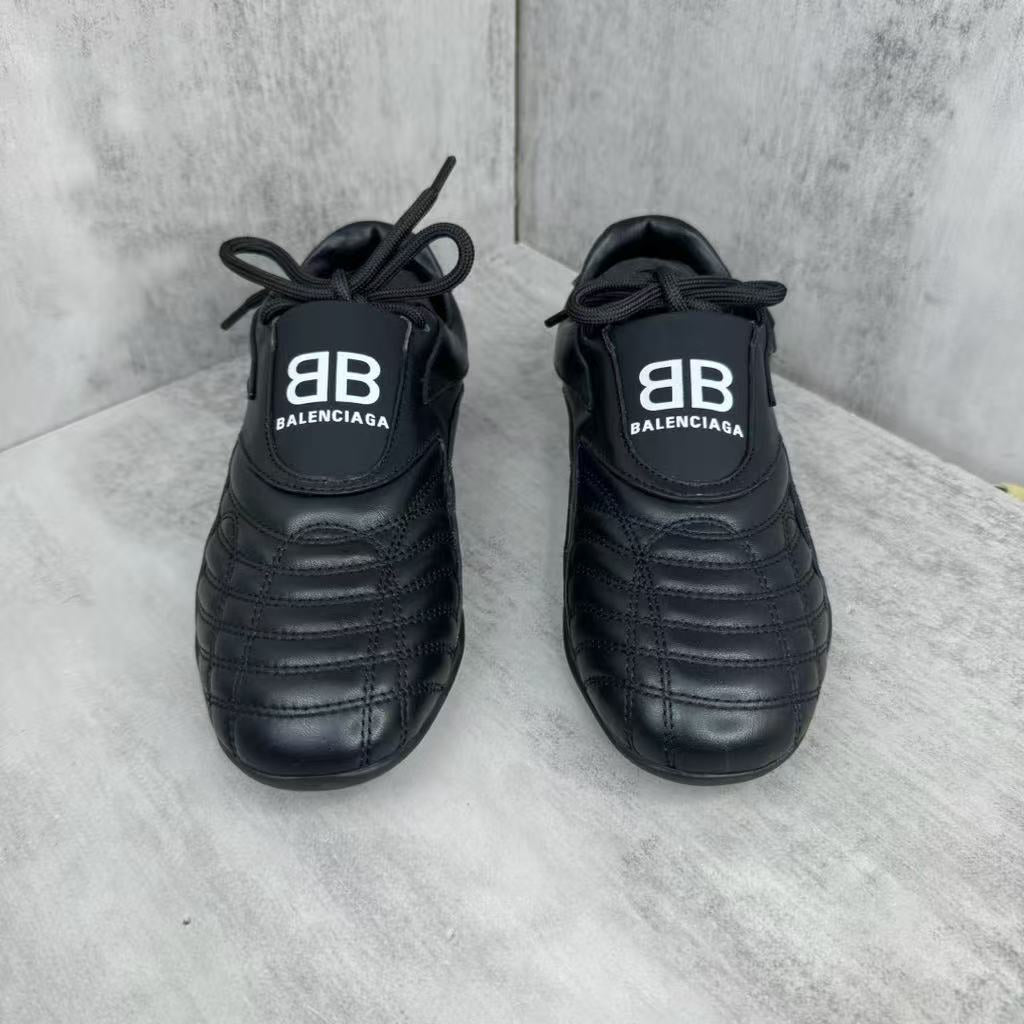 ✧ balenciaga sneakers