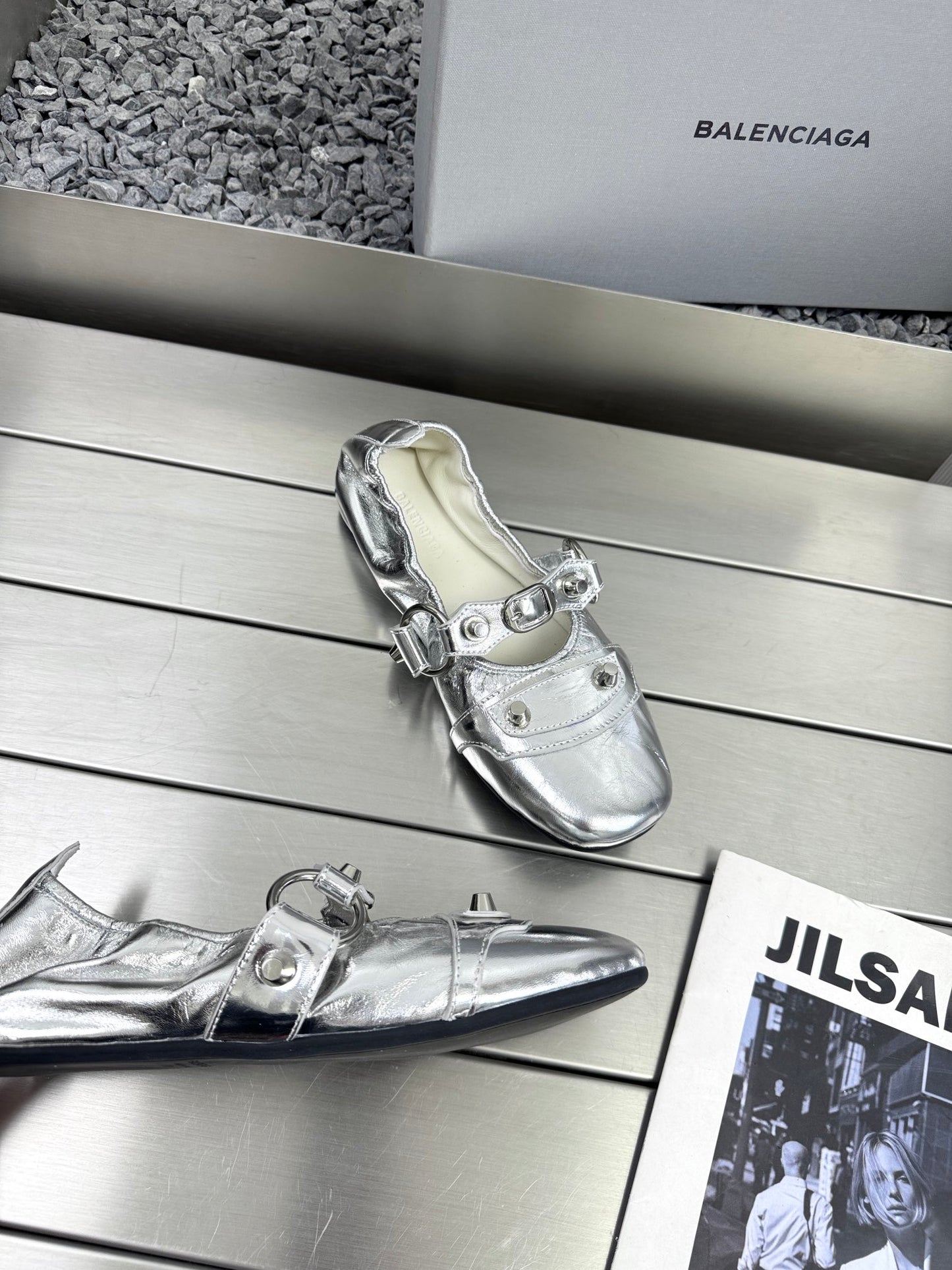 balenciaga bailarinas mary jane