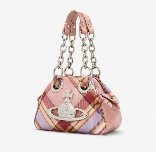 Vivienne Westsood Rosado
